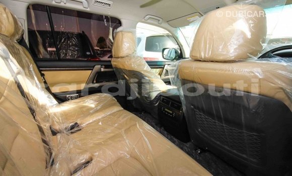 Buy Import Toyota Land Cruiser Black Car in Import - Dubai in Ali Sabieh Region Buy Import Toyota Land Cruiser Black Car in Import - Dubai in Ali Sabieh Region