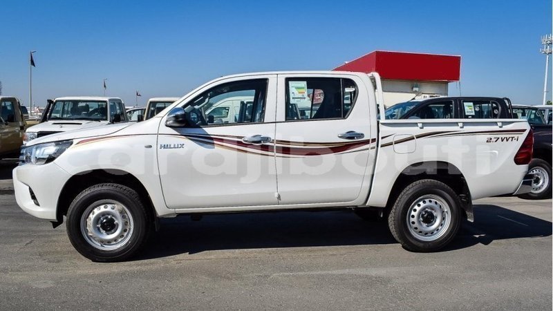 Big with watermark toyota hilux ali sabieh region import dubai 2046