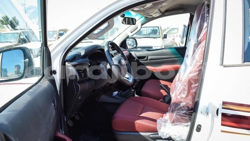 Big with watermark toyota hilux ali sabieh region import dubai 2046