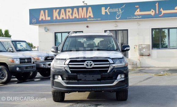 Acheter Import Voiture Toyota Land Cruiser Noir à Import - Dubai, Ali Sabieh Region Acheter Import Voiture Toyota Land Cruiser Noir à Import - Dubai, Ali Sabieh Region