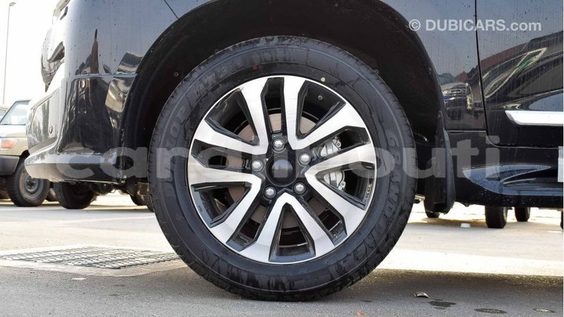 Big with watermark toyota land cruiser ali sabieh region import dubai 2049