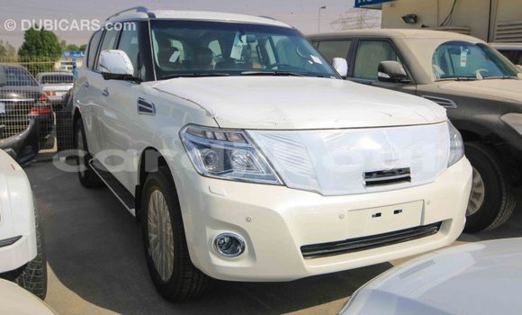 Buy Import Nissan Patrol White Car in Import - Dubai in Ali Sabieh Region Buy Import Nissan Patrol White Car in Import - Dubai in Ali Sabieh Region