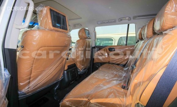 Buy Import Nissan Patrol White Car in Import - Dubai in Ali Sabieh Region Buy Import Nissan Patrol White Car in Import - Dubai in Ali Sabieh Region