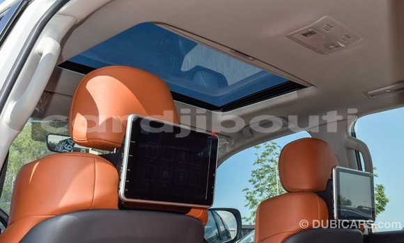 Acheter Import Voiture Toyota Land Cruiser Blanc à Import - Dubai, Ali Sabieh Region Acheter Import Voiture Toyota Land Cruiser Blanc à Import - Dubai, Ali Sabieh Region