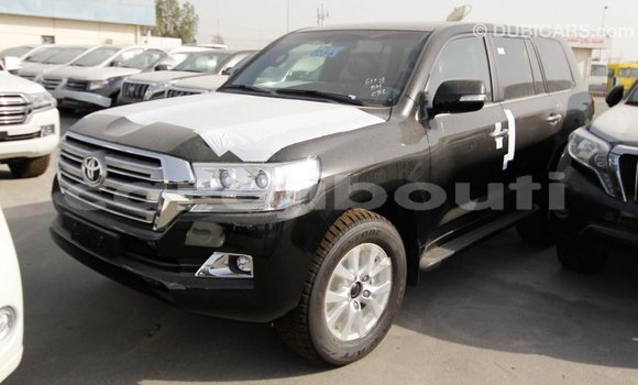 Acheter Import Voiture Toyota Land Cruiser Noir à Import - Dubai, Ali Sabieh Region Acheter Import Voiture Toyota Land Cruiser Noir à Import - Dubai, Ali Sabieh Region