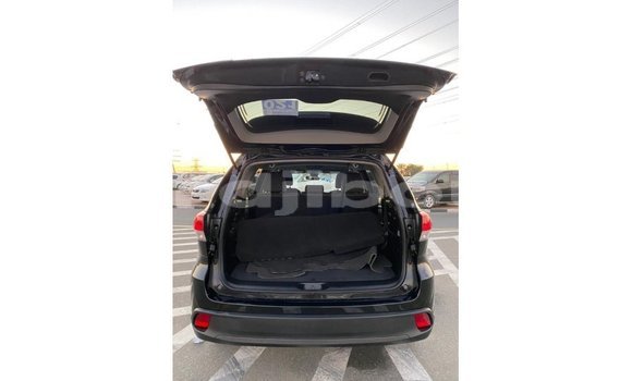 Buy Import Toyota Highlander Black Car in Import - Dubai in Ali Sabieh Region Buy Import Toyota Highlander Black Car in Import - Dubai in Ali Sabieh Region