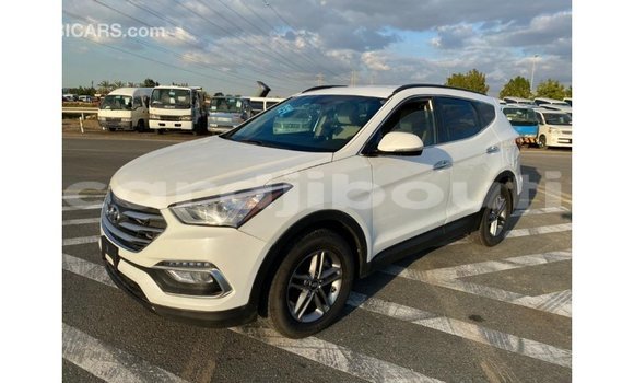 Buy Import Hyundai Santa Fe White Car in Import - Dubai in Ali Sabieh Region Buy Import Hyundai Santa Fe White Car in Import - Dubai in Ali Sabieh Region