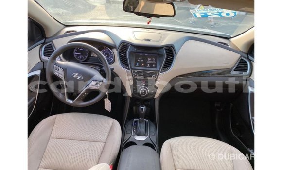 Buy Import Hyundai Santa Fe White Car in Import - Dubai in Ali Sabieh Region Buy Import Hyundai Santa Fe White Car in Import - Dubai in Ali Sabieh Region