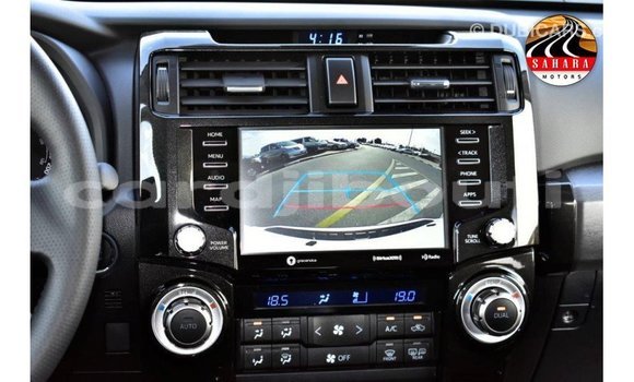 Acheter Import Voiture Toyota 4Runner Blanc à Import - Dubai, Ali Sabieh Region Acheter Import Voiture Toyota 4Runner Blanc à Import - Dubai, Ali Sabieh Region