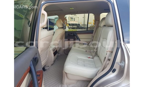 Buy Import Toyota Land Cruiser Other Car in Import - Dubai in Ali Sabieh Region Buy Import Toyota Land Cruiser Other Car in Import - Dubai in Ali Sabieh Region
