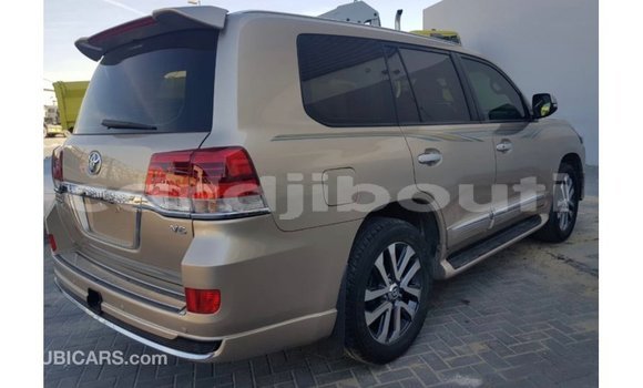 Buy Import Toyota Land Cruiser Other Car in Import - Dubai in Ali Sabieh Region Buy Import Toyota Land Cruiser Other Car in Import - Dubai in Ali Sabieh Region