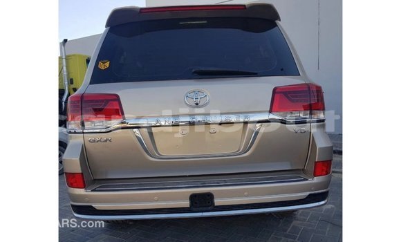 Buy Import Toyota Land Cruiser Other Car in Import - Dubai in Ali Sabieh Region Buy Import Toyota Land Cruiser Other Car in Import - Dubai in Ali Sabieh Region