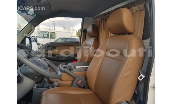 Buy Import Kia Carens White Car in Import - Dubai in Ali Sabieh Region Buy Import Kia Carens White Car in Import - Dubai in Ali Sabieh Region