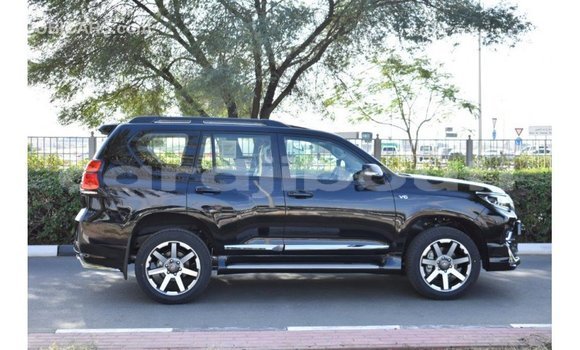 Acheter Import Voiture Toyota Prado Noir à Import - Dubai, Ali Sabieh Region Acheter Import Voiture Toyota Prado Noir à Import - Dubai, Ali Sabieh Region