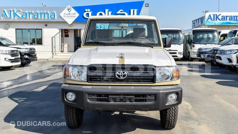 Big with watermark toyota land cruiser ali sabieh region import dubai 2088