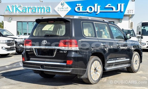 Acheter Import Voiture Toyota Land Cruiser Noir à Import - Dubai, Ali Sabieh Region Acheter Import Voiture Toyota Land Cruiser Noir à Import - Dubai, Ali Sabieh Region