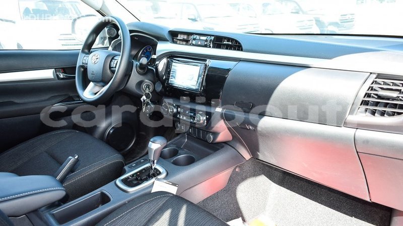 Big with watermark toyota hilux ali sabieh region import dubai 2095