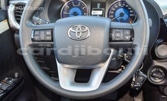 Acheter Import Voiture Toyota Hilux Autre à Import - Dubai, Ali Sabieh Region Acheter Import Voiture Toyota Hilux Autre à Import - Dubai, Ali Sabieh Region