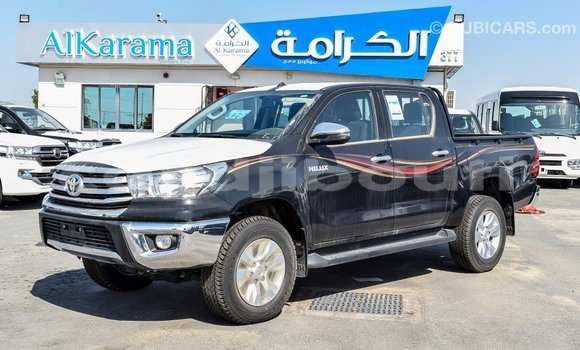 Acheter Import Voiture Toyota Hilux Noir à Import - Dubai, Ali Sabieh Region Acheter Import Voiture Toyota Hilux Noir à Import - Dubai, Ali Sabieh Region