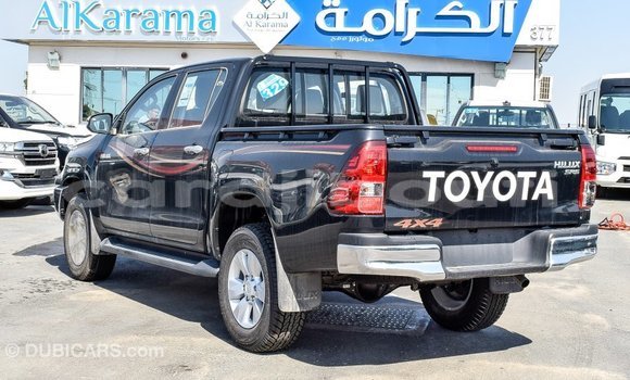 Acheter Import Voiture Toyota Hilux Noir à Import - Dubai, Ali Sabieh Region Acheter Import Voiture Toyota Hilux Noir à Import - Dubai, Ali Sabieh Region