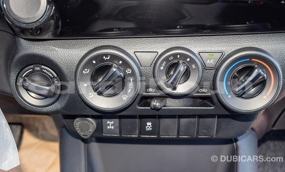 Acheter Import Voiture Toyota Hilux Autre à Import - Dubai, Ali Sabieh Region Acheter Import Voiture Toyota Hilux Autre à Import - Dubai, Ali Sabieh Region