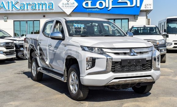 Acheter Import Voiture Mitsubishi L200 Blanc à Import - Dubai, Ali Sabieh Region Acheter Import Voiture Mitsubishi L200 Blanc à Import - Dubai, Ali Sabieh Region