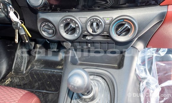 Acheter Import Voiture Toyota Hilux Autre à Import - Dubai, Ali Sabieh Region Acheter Import Voiture Toyota Hilux Autre à Import - Dubai, Ali Sabieh Region