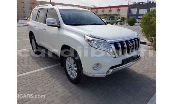 Buy Import Toyota Prado White Car in Import - Dubai in Ali Sabieh Region Buy Import Toyota Prado White Car in Import - Dubai in Ali Sabieh Region