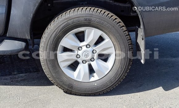 Acheter Import Voiture Toyota Hilux Autre à Import - Dubai, Ali Sabieh Region Acheter Import Voiture Toyota Hilux Autre à Import - Dubai, Ali Sabieh Region