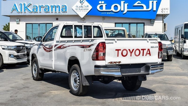 Big with watermark toyota hilux ali sabieh region import dubai 2101