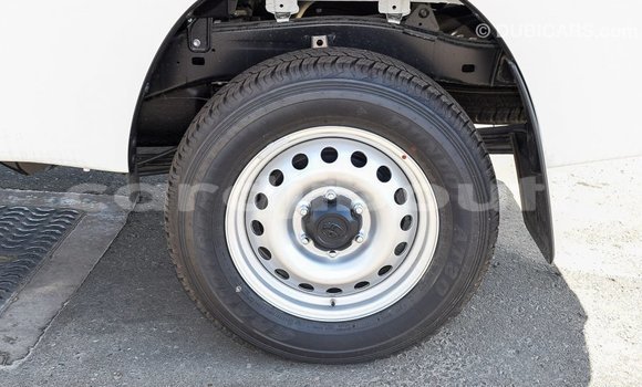 Acheter Import Voiture Toyota Hilux Blanc à Import - Dubai, Ali Sabieh Region Acheter Import Voiture Toyota Hilux Blanc à Import - Dubai, Ali Sabieh Region