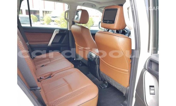 Buy Import Toyota Prado White Car in Import - Dubai in Ali Sabieh Region Buy Import Toyota Prado White Car in Import - Dubai in Ali Sabieh Region