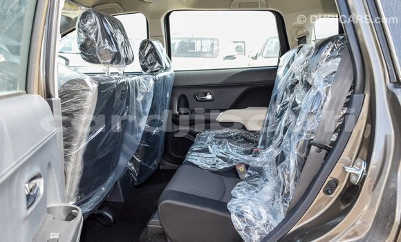 Acheter Import Voiture Toyota Rush Marron à Import - Dubai, Ali Sabieh Region Acheter Import Voiture Toyota Rush Marron à Import - Dubai, Ali Sabieh Region