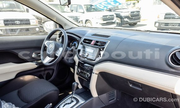 Acheter Import Voiture Toyota Rush Marron à Import - Dubai, Ali Sabieh Region Acheter Import Voiture Toyota Rush Marron à Import - Dubai, Ali Sabieh Region