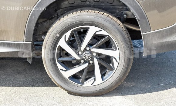 Acheter Import Voiture Toyota Rush Marron à Import - Dubai, Ali Sabieh Region Acheter Import Voiture Toyota Rush Marron à Import - Dubai, Ali Sabieh Region