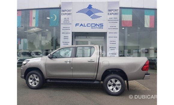 Buy Import Toyota Hilux Other Car in Import - Dubai in Ali Sabieh Region Buy Import Toyota Hilux Other Car in Import - Dubai in Ali Sabieh Region