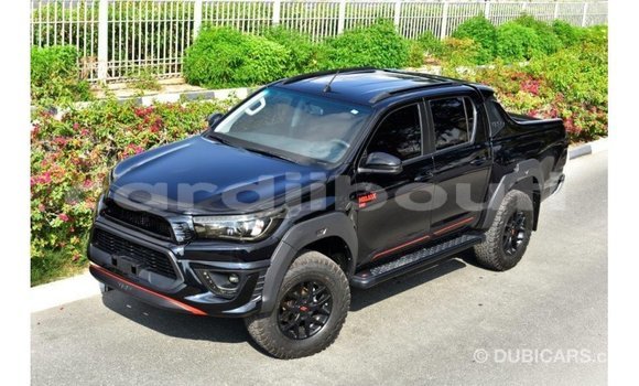 Acheter Import Voiture Toyota Hilux Noir à Import - Dubai, Ali Sabieh Region Acheter Import Voiture Toyota Hilux Noir à Import - Dubai, Ali Sabieh Region