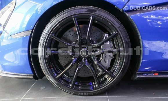 Acheter Import Voiture McLaren 570S Bleu à Import - Dubai, Ali Sabieh Region Acheter Import Voiture McLaren 570S Bleu à Import - Dubai, Ali Sabieh Region
