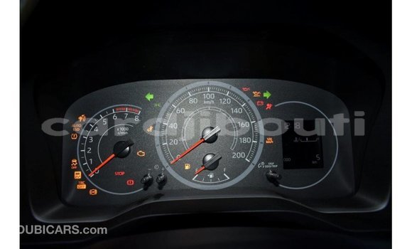 Acheter Import Voiture Toyota Hiace Blanc à Import - Dubai, Ali Sabieh Region Acheter Import Voiture Toyota Hiace Blanc à Import - Dubai, Ali Sabieh Region