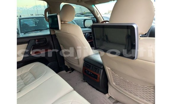Buy Import Toyota Land Cruiser Blue Car in Import - Dubai in Ali Sabieh Region Buy Import Toyota Land Cruiser Blue Car in Import - Dubai in Ali Sabieh Region