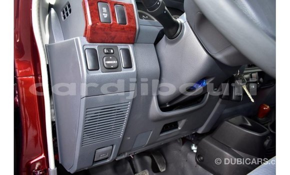 Acheter Import Voiture Toyota Land Cruiser Rouge à Import - Dubai, Ali Sabieh Region Acheter Import Voiture Toyota Land Cruiser Rouge à Import - Dubai, Ali Sabieh Region