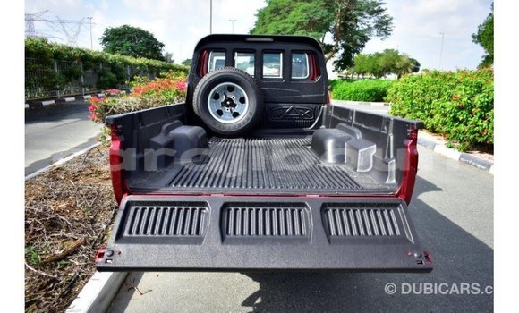 Acheter Import Voiture Toyota Land Cruiser Rouge à Import - Dubai, Ali Sabieh Region Acheter Import Voiture Toyota Land Cruiser Rouge à Import - Dubai, Ali Sabieh Region