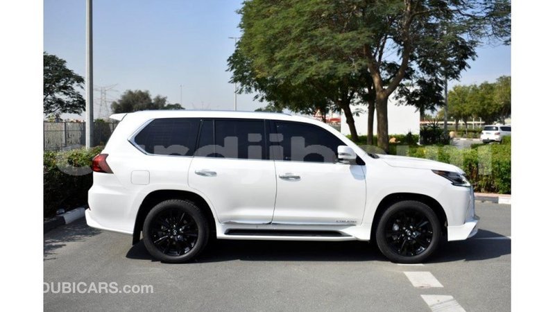 Big with watermark lexus lx ali sabieh region import dubai 2129