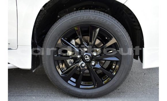 Acheter Import Voiture Lexus LX Blanc à Import - Dubai, Ali Sabieh Region Acheter Import Voiture Lexus LX Blanc à Import - Dubai, Ali Sabieh Region