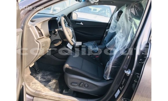 Buy Import Hyundai Tucson Other Car in Import - Dubai in Ali Sabieh Region Buy Import Hyundai Tucson Other Car in Import - Dubai in Ali Sabieh Region