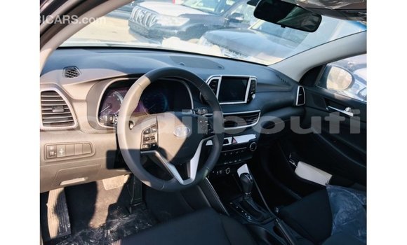Buy Import Hyundai Tucson Other Car in Import - Dubai in Ali Sabieh Region Buy Import Hyundai Tucson Other Car in Import - Dubai in Ali Sabieh Region