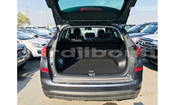 Buy Import Hyundai Tucson Other Car in Import - Dubai in Ali Sabieh Region Buy Import Hyundai Tucson Other Car in Import - Dubai in Ali Sabieh Region