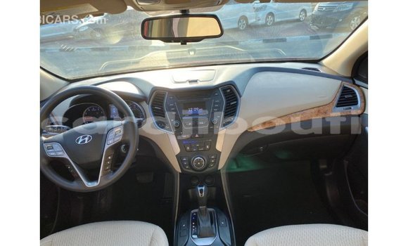Buy Import Hyundai Santa Fe Red Car in Import - Dubai in Ali Sabieh Region Buy Import Hyundai Santa Fe Red Car in Import - Dubai in Ali Sabieh Region