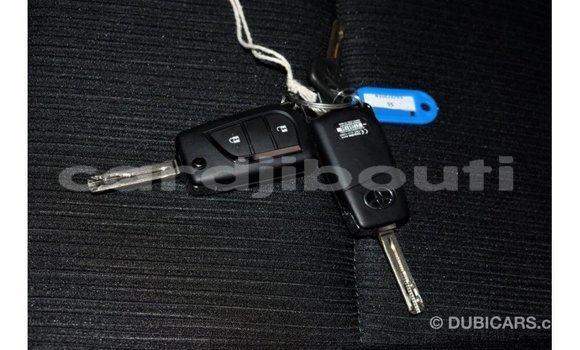 Acheter Import Voiture Toyota Hilux Autre à Import - Dubai, Ali Sabieh Region Acheter Import Voiture Toyota Hilux Autre à Import - Dubai, Ali Sabieh Region