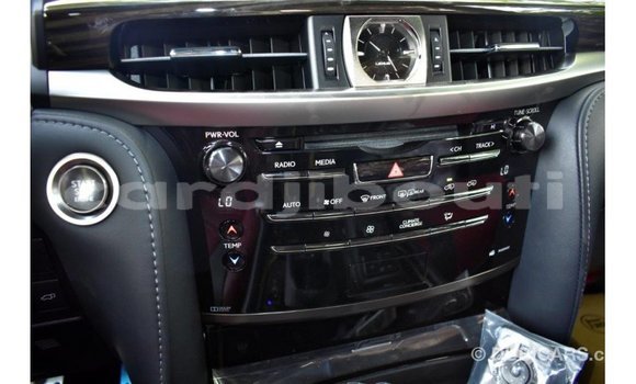 Acheter Import Voiture Lexus LX Noir à Import - Dubai, Ali Sabieh Region Acheter Import Voiture Lexus LX Noir à Import - Dubai, Ali Sabieh Region